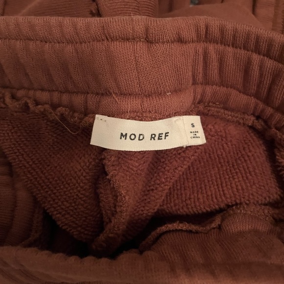 Mod Ref Terracotta Sweatpants - Picture 4 of 6
